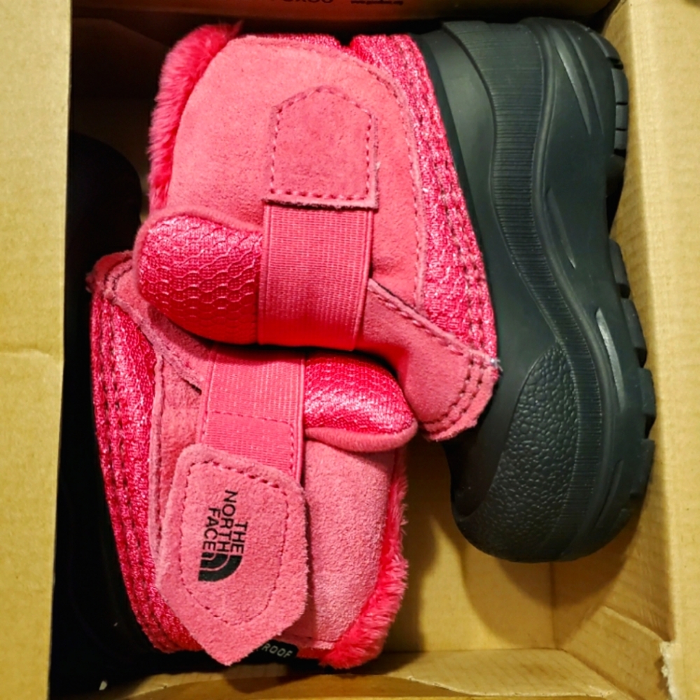 Hot Pink Girls Northface Boots Size 5